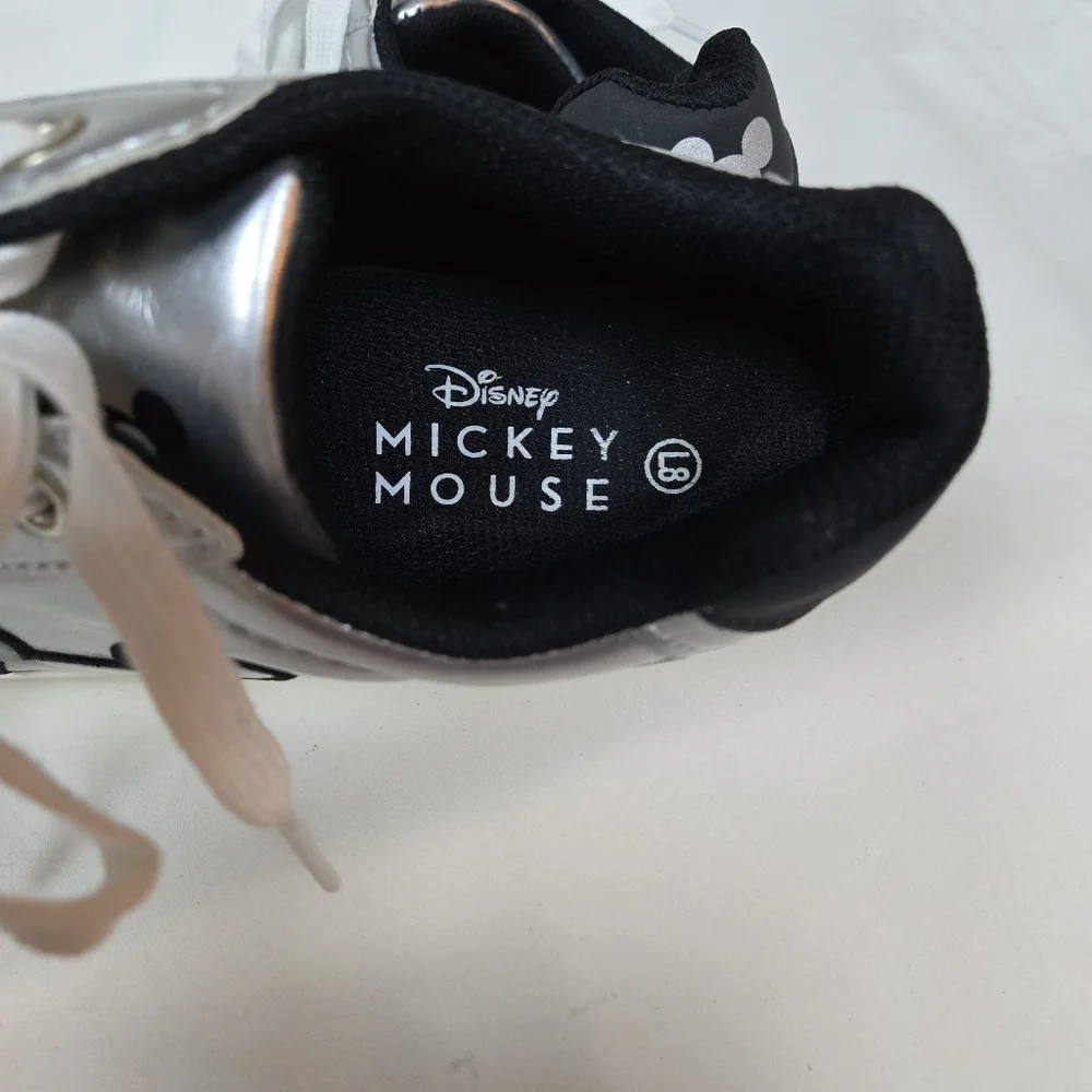 Disney Mickey Mouse Women Metallic Silver Character Lace Up Casual Sneakers Sz 8